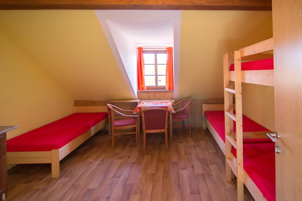 Ubytovna Pod Hrází Vyšší Brod Habitación foto