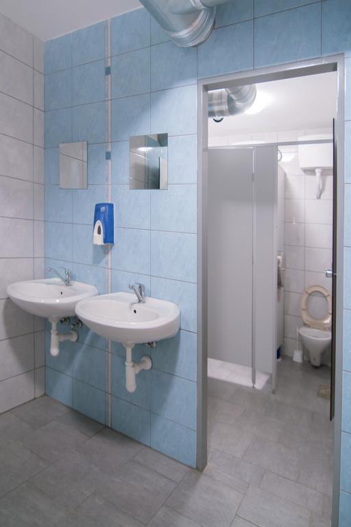 Ubytovna Pod Hrází Vyšší Brod Exterior foto
