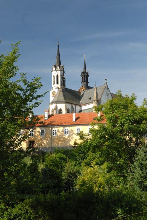 Ubytovna Pod Hrází Vyšší Brod Exterior foto